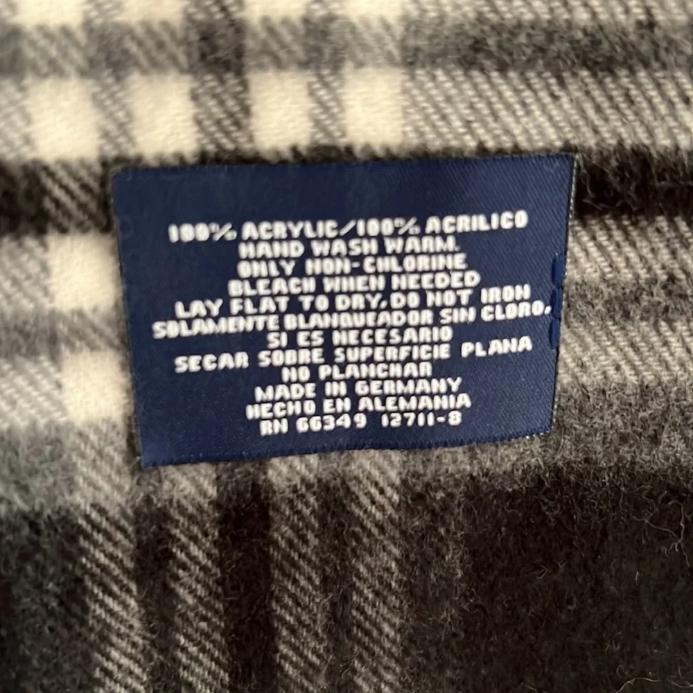 Express Scarves 🧣 - Picture 5 of 5